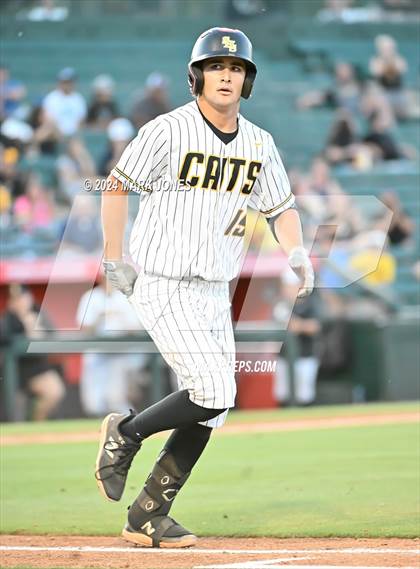 Thumbnail 2 in Saguaro vs. Canyon del Oro (AIA 4A Final) photogallery.