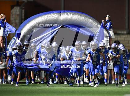 Thumbnail 3 in Randolph vs. Lago Vista (UIL 3A D1 Bi-District Playoff) photogallery.
