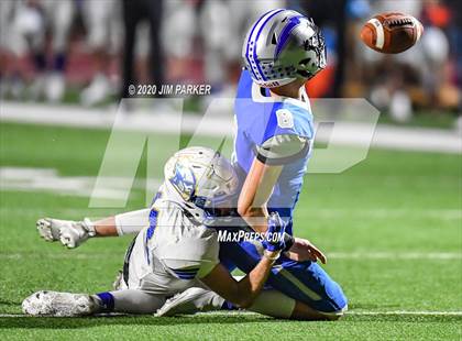Thumbnail 1 in Randolph vs. Lago Vista (UIL 3A D1 Bi-District Playoff) photogallery.