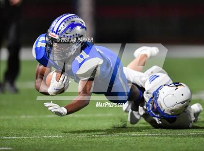 Thumbnail 1 in Randolph vs. Lago Vista (UIL 3A D1 Bi-District Playoff) photogallery.