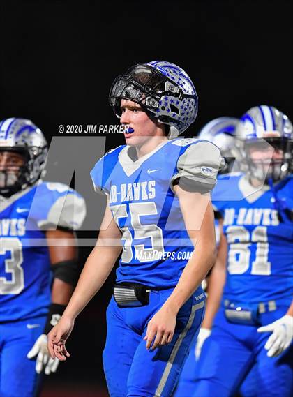 Thumbnail 3 in Randolph vs. Lago Vista (UIL 3A D1 Bi-District Playoff) photogallery.