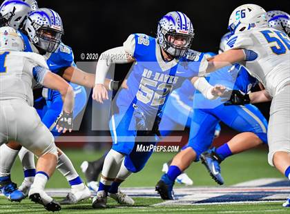 Thumbnail 3 in Randolph vs. Lago Vista (UIL 3A D1 Bi-District Playoff) photogallery.