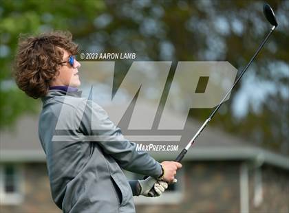 Thumbnail 1 in Waterville/Madison Central @ New York Mills photogallery.