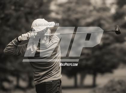Thumbnail 1 in Waterville/Madison Central @ New York Mills photogallery.
