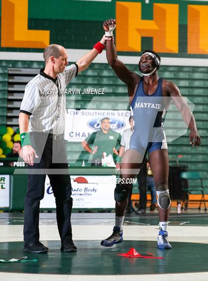 Thumbnail 3 in CIF Tournament Division 4 Duals Team photogallery.