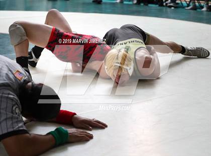 Thumbnail 1 in CIF Tournament Division 4 Duals Team photogallery.