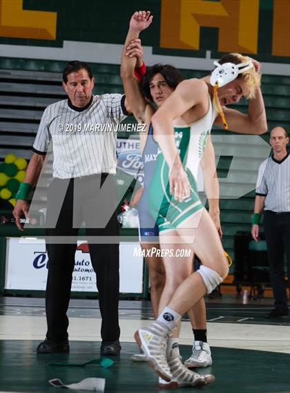 Thumbnail 3 in CIF Tournament Division 4 Duals Team photogallery.