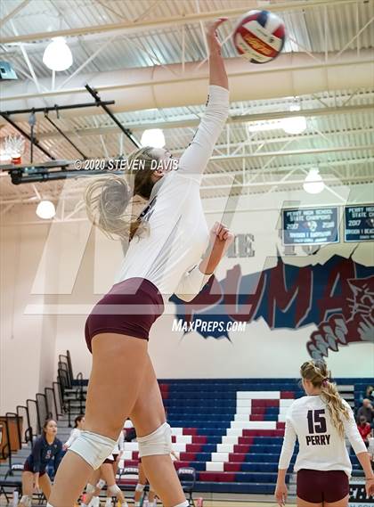 Thumbnail 1 in Mountain View @ Perry (AIA 6A Semifinal) photogallery.