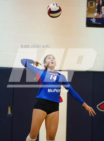 Thumbnail 2 in Mountain View @ Perry (AIA 6A Semifinal) photogallery.