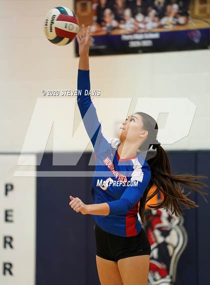 Thumbnail 3 in Mountain View @ Perry (AIA 6A Semifinal) photogallery.