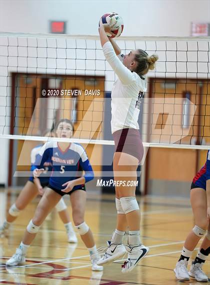 Thumbnail 1 in Mountain View @ Perry (AIA 6A Semifinal) photogallery.