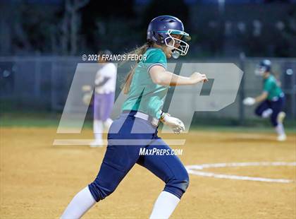 Thumbnail 1 in Sumner @ Lennard photogallery.