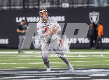 Thumbnail 3 in Desert Oasis vs. Palo Verde (NIAA 5A Final) photogallery.