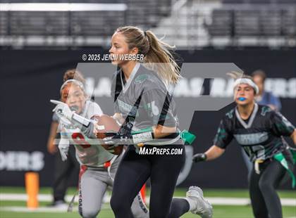 Thumbnail 1 in Desert Oasis vs. Palo Verde (NIAA 5A Final) photogallery.