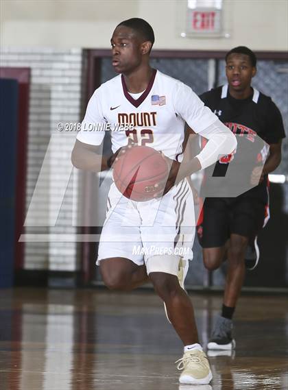 Thumbnail 1 in White Plains vs Mt. Vernon (Section 1 Class AA First Round) photogallery.