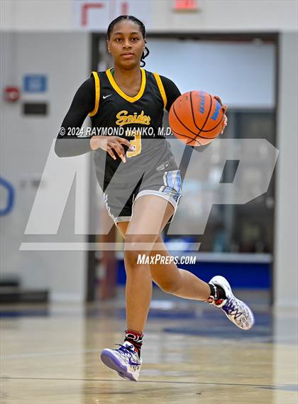 Thumbnail 1 in Fort Wayne Snider vs Charlestown (IBCA / IHSAA Showcase) photogallery.