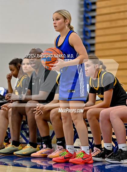 Thumbnail 3 in Fort Wayne Snider vs Charlestown (IBCA / IHSAA Showcase) photogallery.