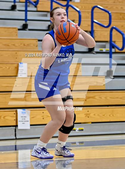 Thumbnail 3 in Fort Wayne Snider vs Charlestown (IBCA / IHSAA Showcase) photogallery.