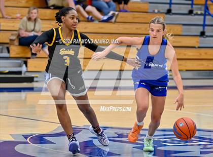 Thumbnail 2 in Fort Wayne Snider vs Charlestown (IBCA / IHSAA Showcase) photogallery.