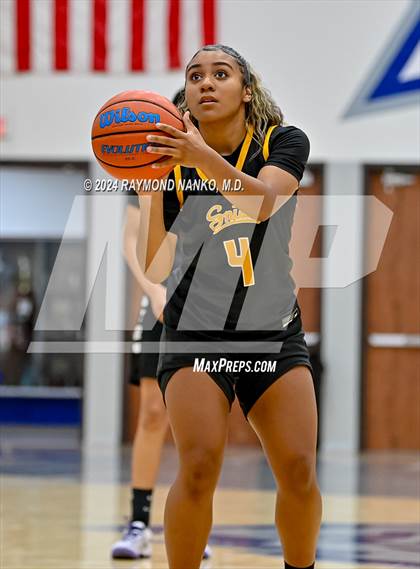Thumbnail 2 in Fort Wayne Snider vs Charlestown (IBCA / IHSAA Showcase) photogallery.