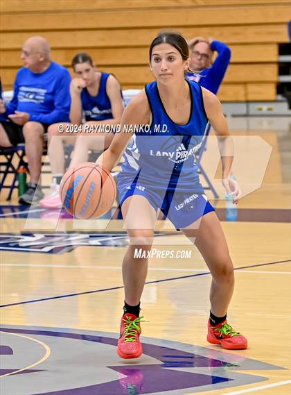 Thumbnail 1 in Fort Wayne Snider vs Charlestown (IBCA / IHSAA Showcase) photogallery.