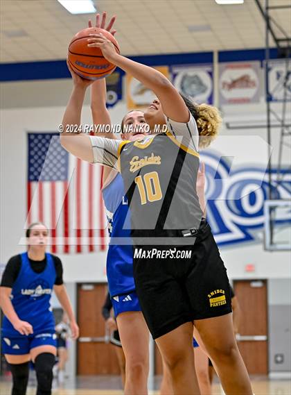 Thumbnail 3 in Fort Wayne Snider vs Charlestown (IBCA / IHSAA Showcase) photogallery.