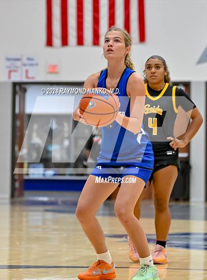Thumbnail 3 in Fort Wayne Snider vs Charlestown (IBCA / IHSAA Showcase) photogallery.