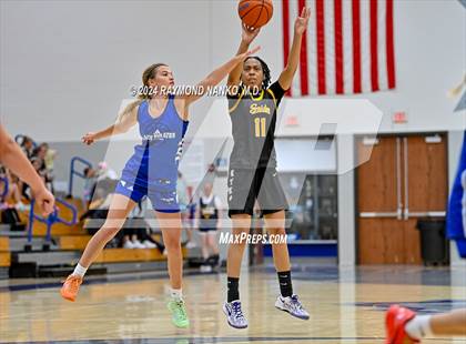Thumbnail 3 in Fort Wayne Snider vs Charlestown (IBCA / IHSAA Showcase) photogallery.