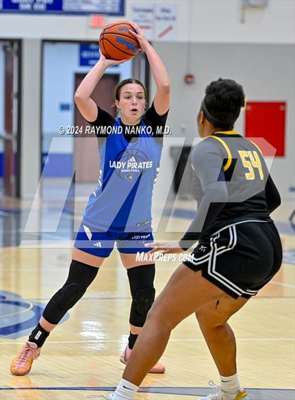 Thumbnail 3 in Fort Wayne Snider vs Charlestown (IBCA / IHSAA Showcase) photogallery.