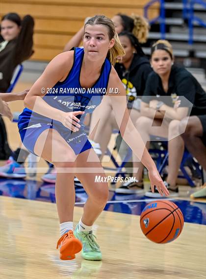 Thumbnail 1 in Fort Wayne Snider vs Charlestown (IBCA / IHSAA Showcase) photogallery.