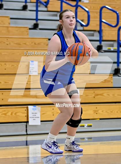 Thumbnail 2 in Fort Wayne Snider vs Charlestown (IBCA / IHSAA Showcase) photogallery.