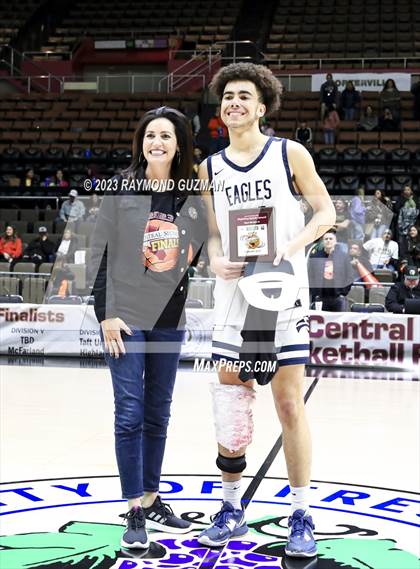 Thumbnail 2 in Porterville @ Arroyo Grande (CIF CS Division II Championship) photogallery.
