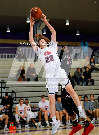 Thumbnail 3 in Beckman vs. Cimarron-Memorial (Torrey Pines Holiday Classic) photogallery.