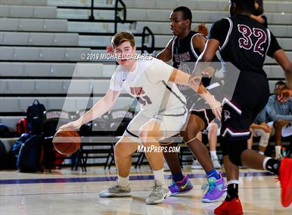 Thumbnail 2 in Beckman vs. Cimarron-Memorial (Torrey Pines Holiday Classic) photogallery.