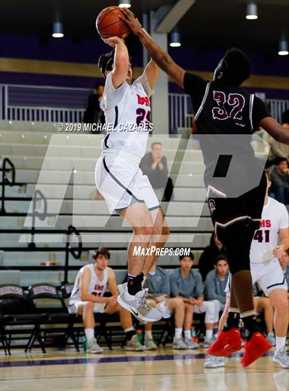 Thumbnail 2 in Beckman vs. Cimarron-Memorial (Torrey Pines Holiday Classic) photogallery.