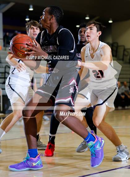 Thumbnail 3 in Beckman vs. Cimarron-Memorial (Torrey Pines Holiday Classic) photogallery.