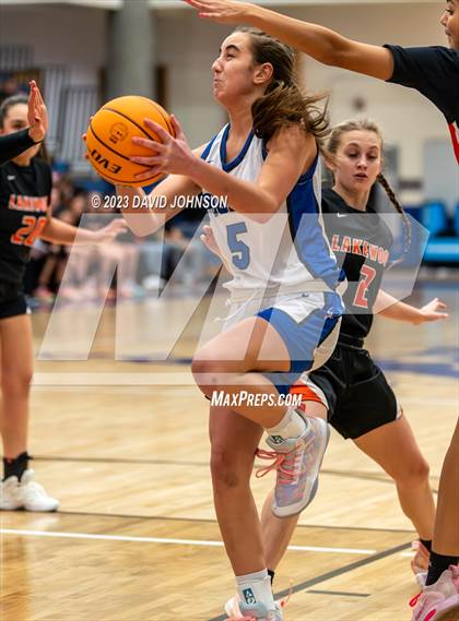Thumbnail 3 in Lakewood @ Poudre photogallery.