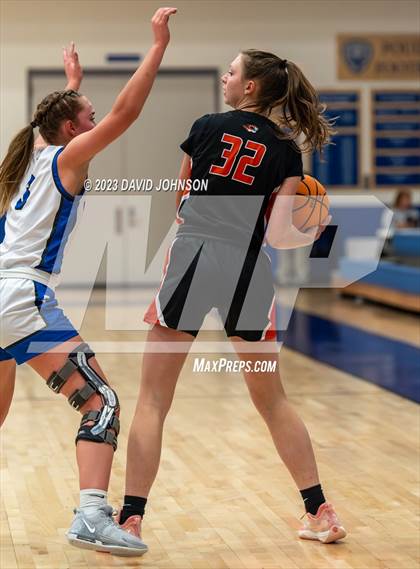 Thumbnail 3 in Lakewood @ Poudre photogallery.