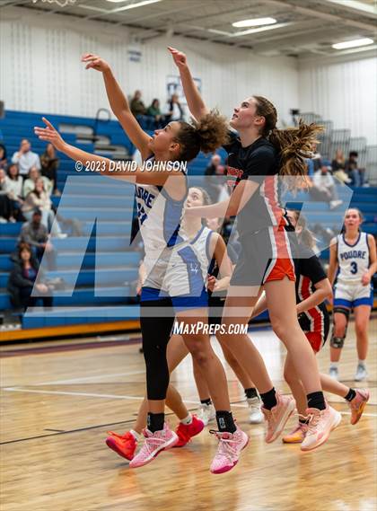 Thumbnail 1 in Lakewood @ Poudre photogallery.