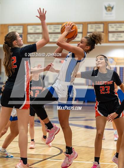 Thumbnail 3 in Lakewood @ Poudre photogallery.