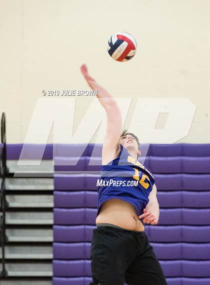 Thumbnail 3 in North Central @ Guerin Catholic photogallery.