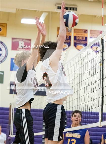 Thumbnail 2 in North Central @ Guerin Catholic photogallery.