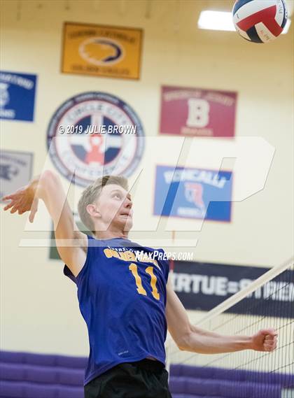Thumbnail 2 in North Central @ Guerin Catholic photogallery.