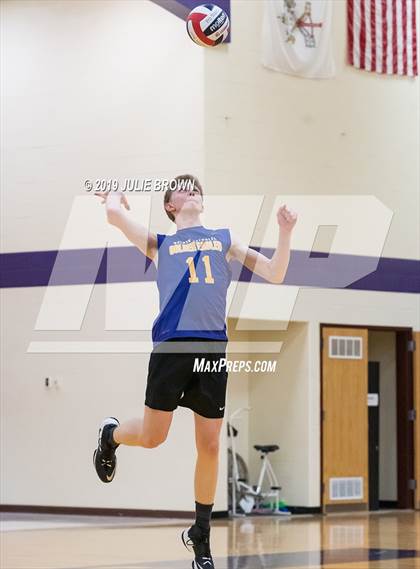 Thumbnail 2 in North Central @ Guerin Catholic photogallery.
