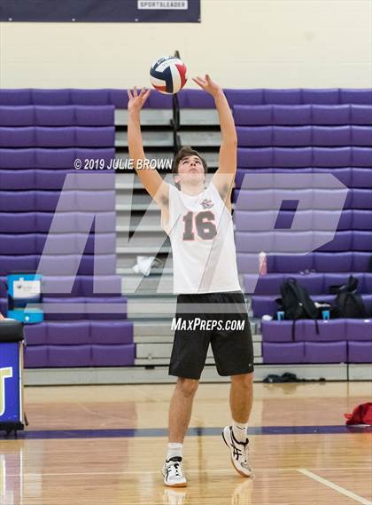 Thumbnail 1 in North Central @ Guerin Catholic photogallery.