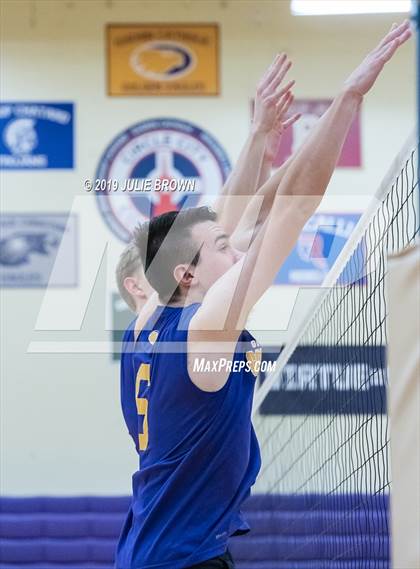 Thumbnail 3 in North Central @ Guerin Catholic photogallery.