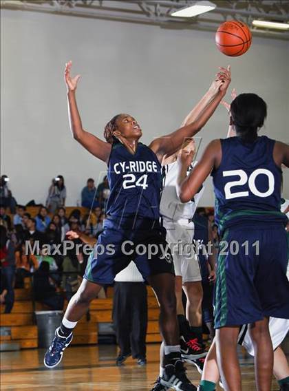 Thumbnail 2 in Cy-Ridge @ Pasadena (McDonald's Texas Invitational) photogallery.