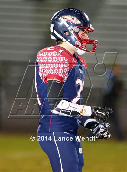 Thumbnail 2 in Dakota Ridge vs. Broomfield (CHSAA 4A 1st Round) photogallery.