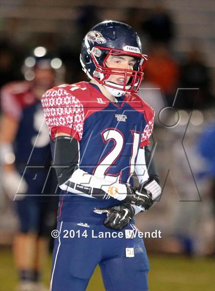 Thumbnail 3 in Dakota Ridge vs. Broomfield (CHSAA 4A 1st Round) photogallery.