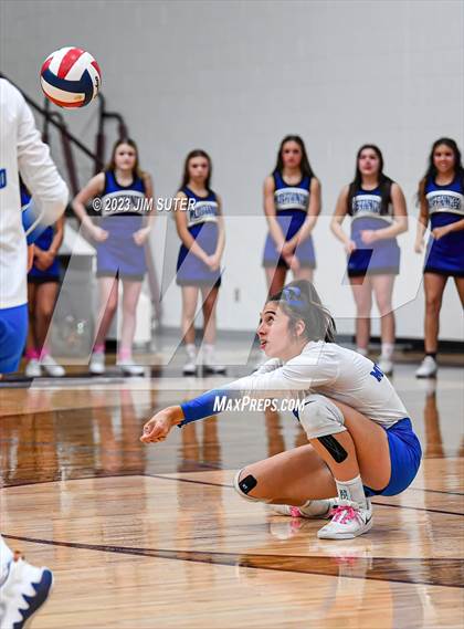 Thumbnail 1 in Mumford vs Thorndale (UIL 2A Region IV Bi-District Playoff) photogallery.